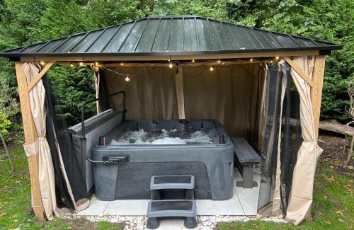 Didsbury Apartment | Airport Hideaway