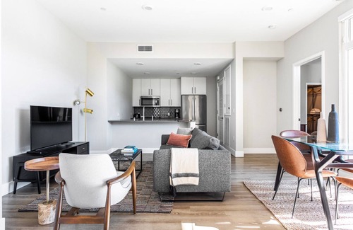 San Carlos Apartment | Airy San Carlos 2BR w/Rooftop Lounge, near Silicon Valley, by Blueground