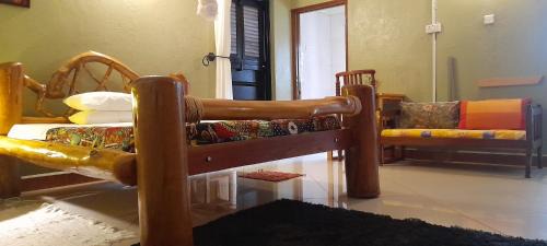 Entebbe Bed & Breakfast | Aivilo Home