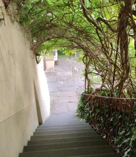Torre de' Roveri Bed & Breakfast | Al Colle