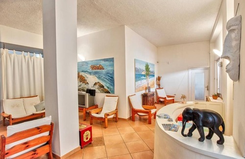 San Teodoro City Centre Hotel | AL FARO VINTAGE HOTEL -SPIAGGIA LA CINTA-SAN TEODORO