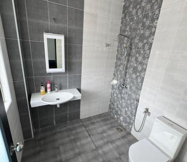 Kampung Salak Tinggi House | AL Rayyan Homestay KLIA SEPANG