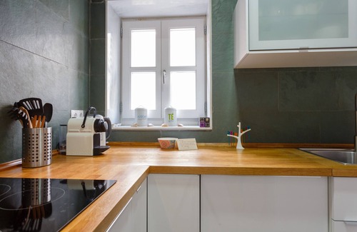 Old Town Apartment | ALBA Apartment by Cadiz4Rentals