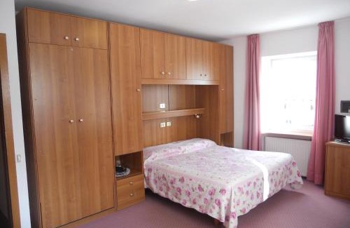 Livinallongo del Col di Lana Hotel | Albergo Alpino
