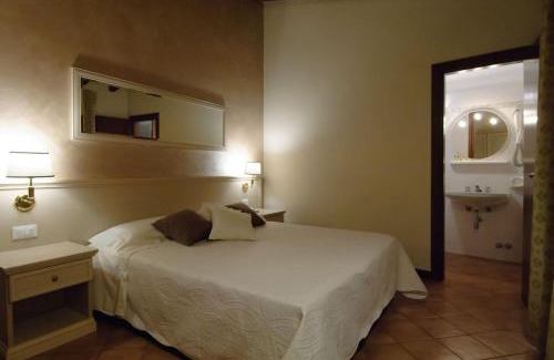Cecina Hotel | Albergo CAVALLINO 10