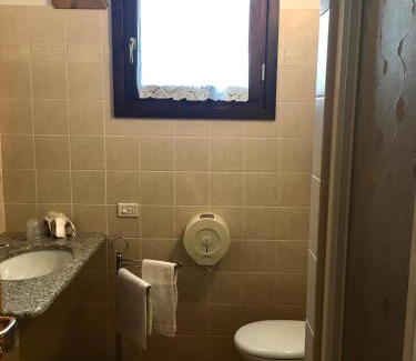 Moio de' Calvi Hotel | albergo panoramico