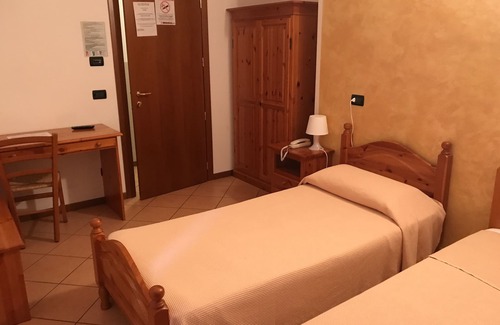 Pozzolengo Hotel | Albergo Quattro Pini