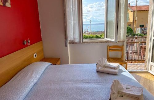Pietra Ligure Hotel | Albergo Regina Mundi