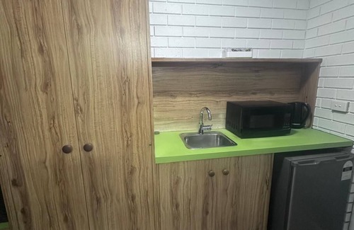 Albury Hotel | Albury Garden Court Motel