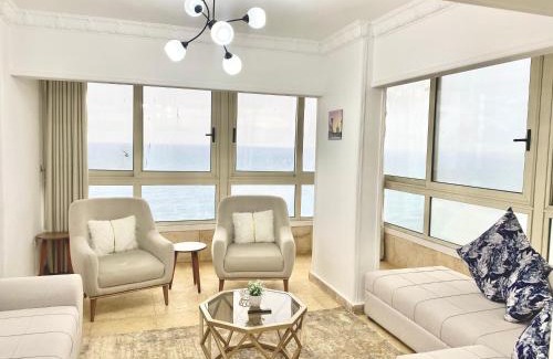 Ar-Raml 1 Apartment | ALEX HOMES - Stanley Cozy Apartments with Direct Sea View