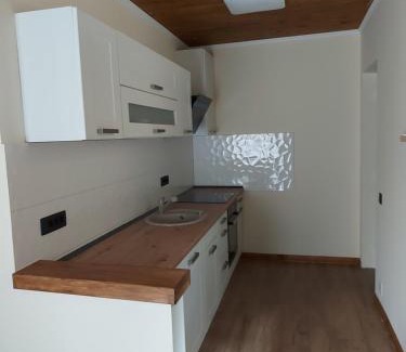 Risca House | ALEXANDER Ski Lake View