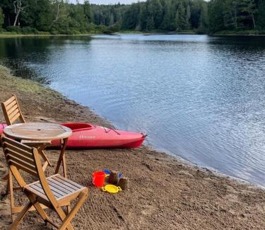 Algonquin Highlands House | Algonquin Waterfront and Winter Paradise With Sunsets