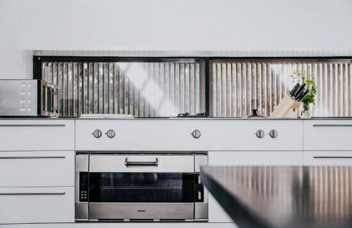 Wattle Hill House | Alkina Lodge Yulu