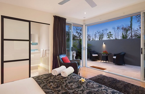 Byron Bay House | All Villas Cavvanbah - Tropical Beachfront Villas in the heart of Byron Bay