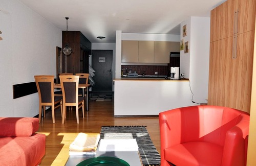 Engadin Scoul Apartment | Allegra and welcome to the Tulai G98 vacation apartment