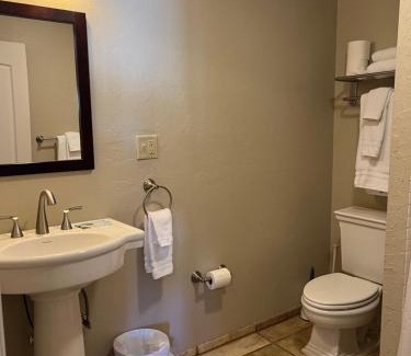 Tombstone Hotel | Allen Street Inn