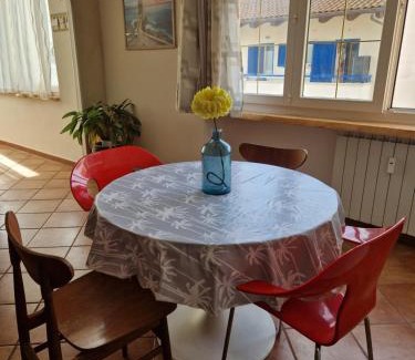 Fiumicino Apartment | Alloggio Turistico 3 minuti da aeroporto- Fiumicino centro