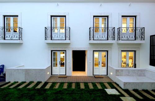 Santo Estevao Apartment | Alma Moura Residences