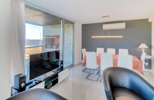 Punta del Este Apartment | Alojamiento en Isabel Apto. 2, Piscina Climatizada