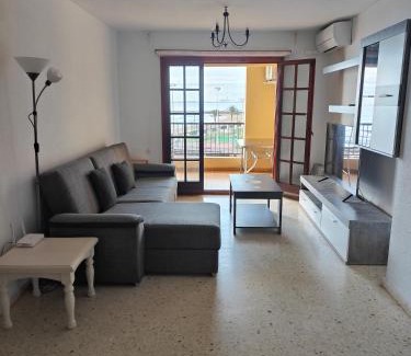Port Saplaya Apartment | alojamiento entero primera línea port saplaya