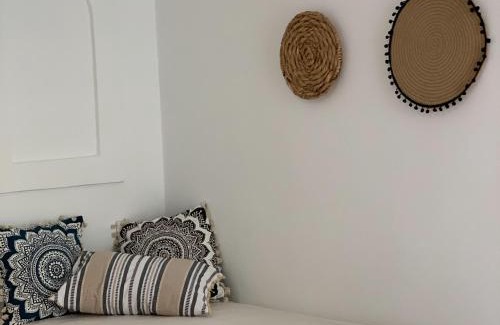 Milopotas Apartment | Aloni Ios