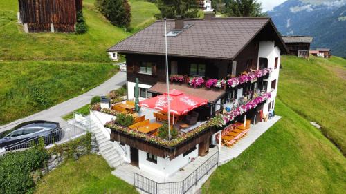 Gaschurn Bed & Breakfast | Alpinchalet Zigjam
