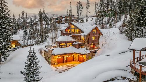 Breckenridge House | Alpine Majesty