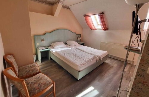 Eibenstock House | Alpine skiing, biking, summer toboggan run, hiking, bathing gardens