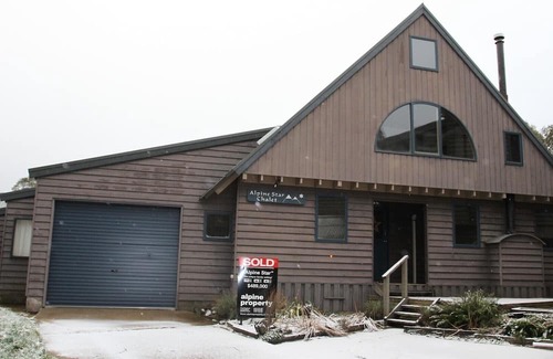 Dinner Plain Ski Chalet | Alpine Star - Dinner Plain