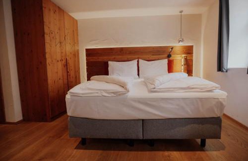 Altstadt Hotel | Altstadtmittehotel Sonne