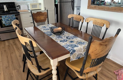 Ste-Lucie-des-Laurentides Ski Chalet | Amazing winter chalet with WiFi in Sainte-Lucie-des-Laurentides. Pets friendly.