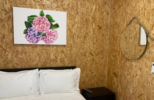 Mina House | Amadora Boutique Hostel