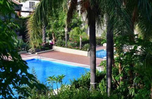 Picanello-Ognina-Barriera-Canalicchio Apartment | AMARANDA HOUSE - SEA EARTH AND FIRE (ETNA)