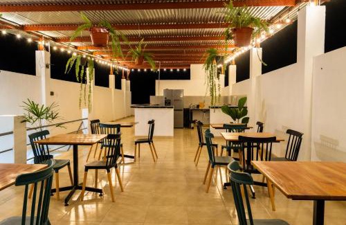 La Banda de Shilcayo Hotel | Amaranto