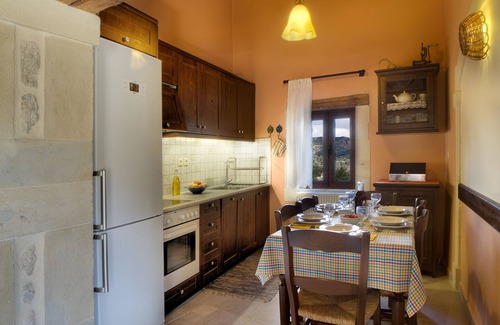 Amarion Villa | Amari Villas: calm and comfort in the real Crete