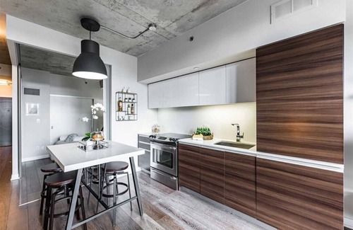 Beaconsfield Village Apartment | Amazing 1BD Suite - Heart of Toronto