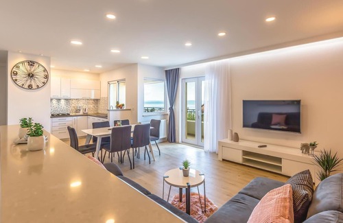 Veliko Brdo Apartment | Amazing apartment in Makarska with WiFi