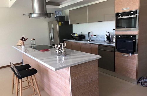 Flamingos Apartment | Amazing BeachFront Apartment in Luxurious Condo 2 BR + Studio 2,5 B, 2200 sq ft