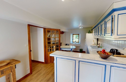 Parce-sur-Sarthe House | Amazing domain with his fabulous water Mill set on river, near to Paris.