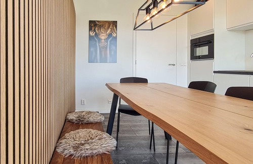 Den Oever House | Amazing home in Den Oever with WiFi