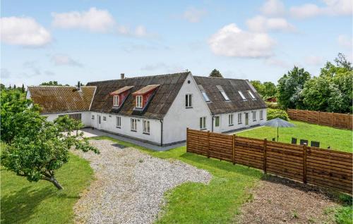Follenslev House | Amazing Home In Føllenslev With Wifi