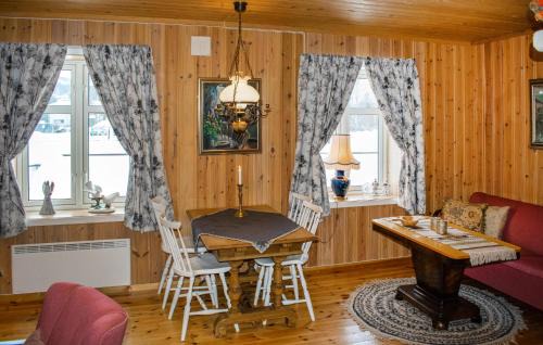 Asnes Municipality House | Amazing Home In Flisa With Kitchen