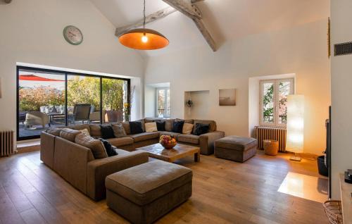 Genestelle House | Amazing Home In Genestelle