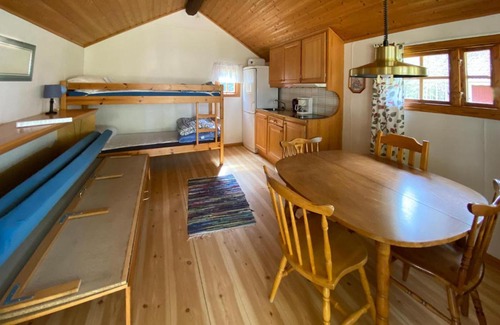 Unnaryd House | Amazing Home In Jälluntofta With Wifi