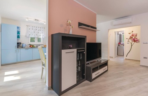 Rovinj House | Amazing home in Rovinj with WiFi
