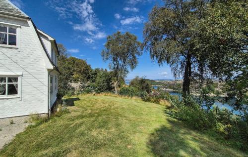 Bomlo House | Amazing Home In Rubbestadneset With Wifi