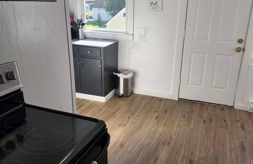 Jewett City Apartment | Amazing modern two bedroom apartment near Mohegan Sun