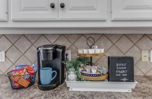 Lubbock House | Amazing patio with pergola, enclosed patio, finished out garage!