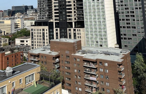 Milton Park Apartment | Amazing Private Balcony Downtown Montreal