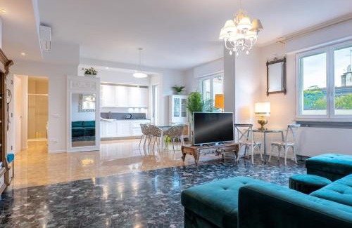 Porta Genova Apartment | Amazing top floor